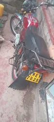 Bajaj Boxer 100 2019 Red - 4