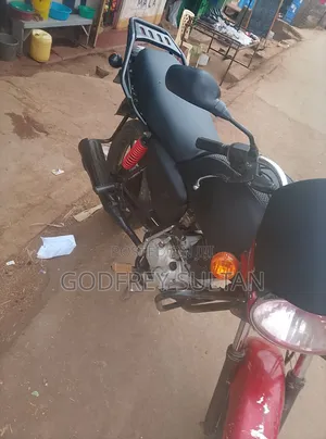 Bajaj Boxer 150 UG 2024 Red