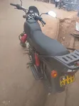 Bajaj Boxer 150 UG 2024 Nyekundu - 2
