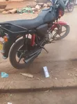 Bajaj Boxer 150 UG 2024 Nyekundu - 3