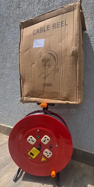 Cable Reel with Wheels - 100m Extension Cable, 2.5mm²