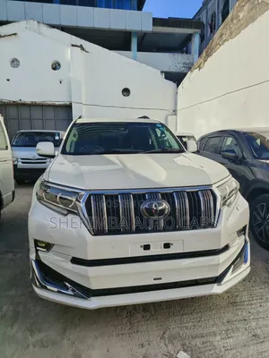 Toyota Land Cruiser Prado 2019 White