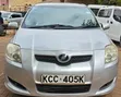 Toyota Auris 2008 Silver - 2