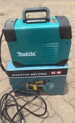 Makita 500 Amp Smart Inverter Welding Machine