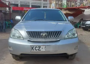 Toyota Harrier 2013 Nyeupe