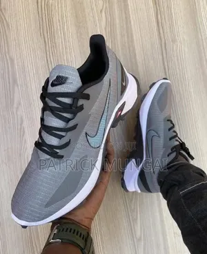 Viatu vya Nike ACG Trail - Kijivu