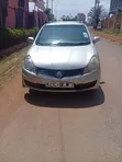 Nissan Advan 2005 Silver - 2