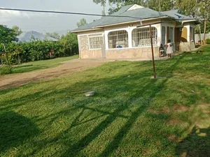 Bungalow ya Vyumba 3 Inauzwa Kibos, Chiga