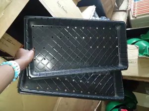 Trei za Kupanda Zenye Matundu ya Kutoa Maji - Mpya Kabisa