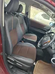 Toyota Sienta 2019 Nyekundu - 3