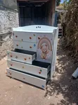 Droo Nyeupe Zenye Ndani ya Kijivu - 2