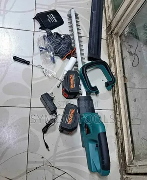 Rechargeable Makita Hedge Trimmer