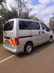 Nissan NV200 2010 Fedha - 3