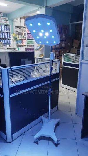 Portable Neonatal Bilirubin Phototherapy Machine