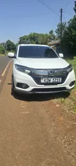 Honda Vezel 1.5 2WD SUV 2019 Pearl - 4