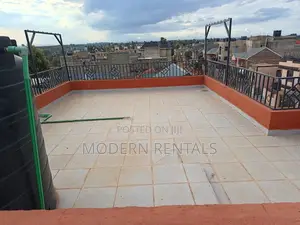 Maisonette ya Vyumba 3 Kupangishwa, Kenyatta Road