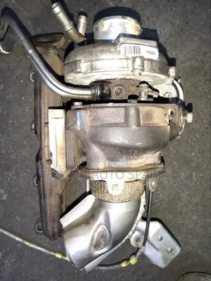 Nissan Xterra M9R Turbo Diesel Engine