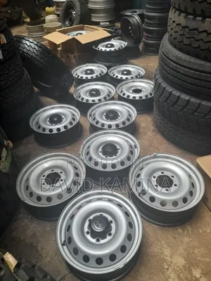 Magurudumu ya Chuma Yaliyotumika 14x4 Holes