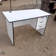 Meza ya 1 Meter na Kiti cha Ofisi cha Mesh - 2