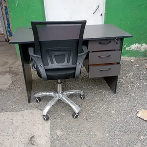 Kiti na Dawati la Ofisi la 1.2m - Jipya Kabisa