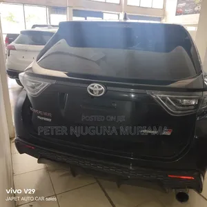 Toyota Harrier GR Sport 2019