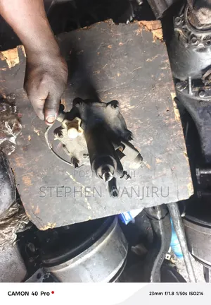 Brake Booster ya Isuzu ELF Truck Iliyotumika