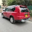 Nissan X-Trail 2.0 Petrol XE 2010 Nyekundu - 2