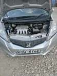 Honda Fit 2011 Silver - 4