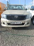 Toyota Hilux 2015 Gold - 1