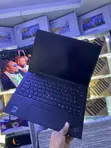 Laptopi ya Lenovo ThinkPad X1 Carbon (i7, 16GB RAM, 512GB SSD) - 1