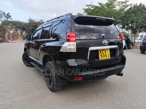 Toyota Land Cruiser Prado TX 2013 Black