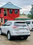 Nissan X-Trail 2016 Hybrid - 4
