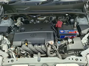 Toyota Probox 2017 Nyeupe