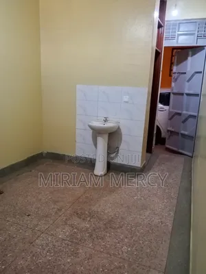 Duka la Kupangisha Ruiru, KES 8,000