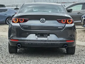 Mazda 3 2019 Nyeusi