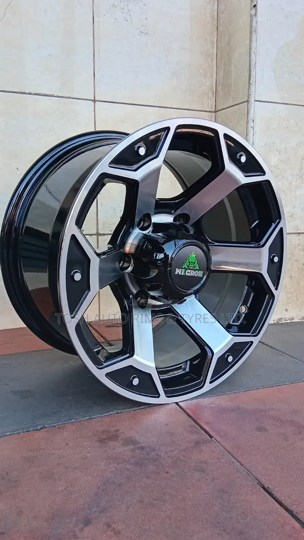 Magurudumu Size 15" kwa Hilux, Pajero, Matatu (6/139 Bolt Pattern) - 1