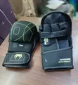 Venum MMA Gloves Mpya Kabisa - 1