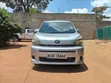 Toyota Voxy 2011 Nyeupe - 1