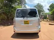 Toyota Voxy 2011 Nyeupe - 5