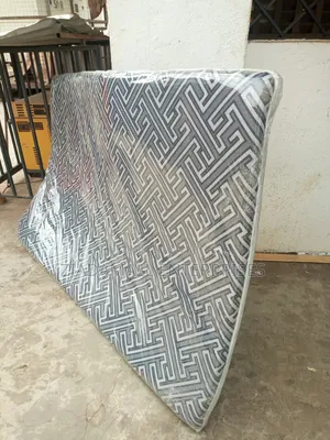 New 4x6 Inch Memory Foam Mattress Topper - 2" Thick