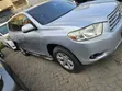 Toyota Kluger 2011 Nyeupe - 2