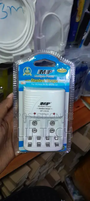 Multiple Power MP-C802B Universal Battery Charger (AA/AAA/9V)