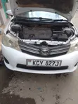 Toyota Corolla Fielder 1.8 Petrol FWD 2013 Nyeupe - 2