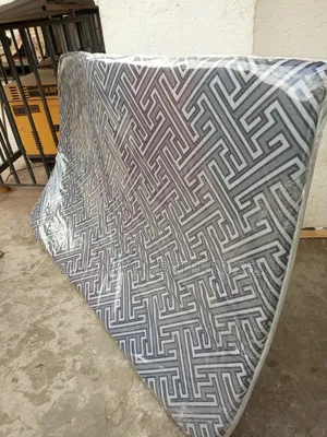 Kitanda Kipya cha King Size 6x6 ft - Foamu Nene ya Inchi 2