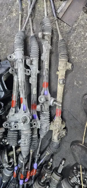Toyota Premio 260 Steering Rack (Iliyo tumika)