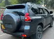 Toyota Land Cruiser Prado 2017 Nyeusi - 3