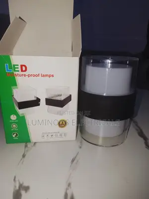 Modern Waterproof LED Outdoor Wall Light - Frosted Shade