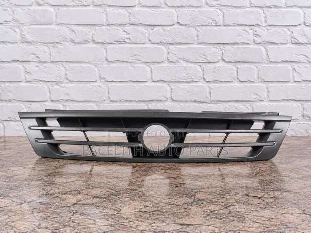 Nissan Wingroad Y11 Front Grille - 1