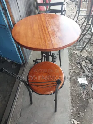 Viti na Meza za Mbao za Mgahawa