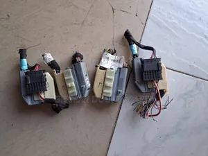 Mercedes-Benz Front Seat Control Module Wiring Harness Connectors
